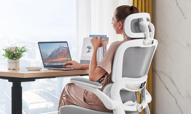 TRALT Office Chair Ergonomic Desk Chair, 330 LBS Home Mesh Office Desk Chairs with Wheels, Comfortable Gaming Chair, High Back Office Chair for Long Hours (White)
